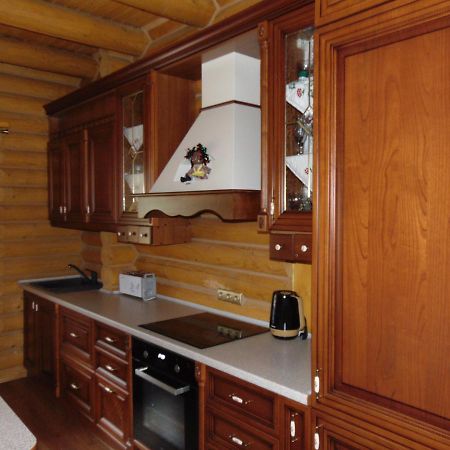 Leoslav Apartments Татарив Екстериор снимка